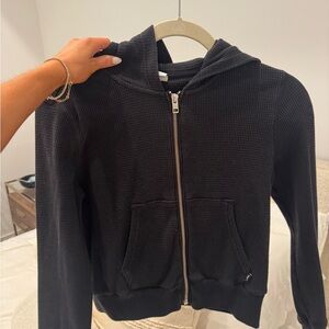 Aritzia TNA sweater